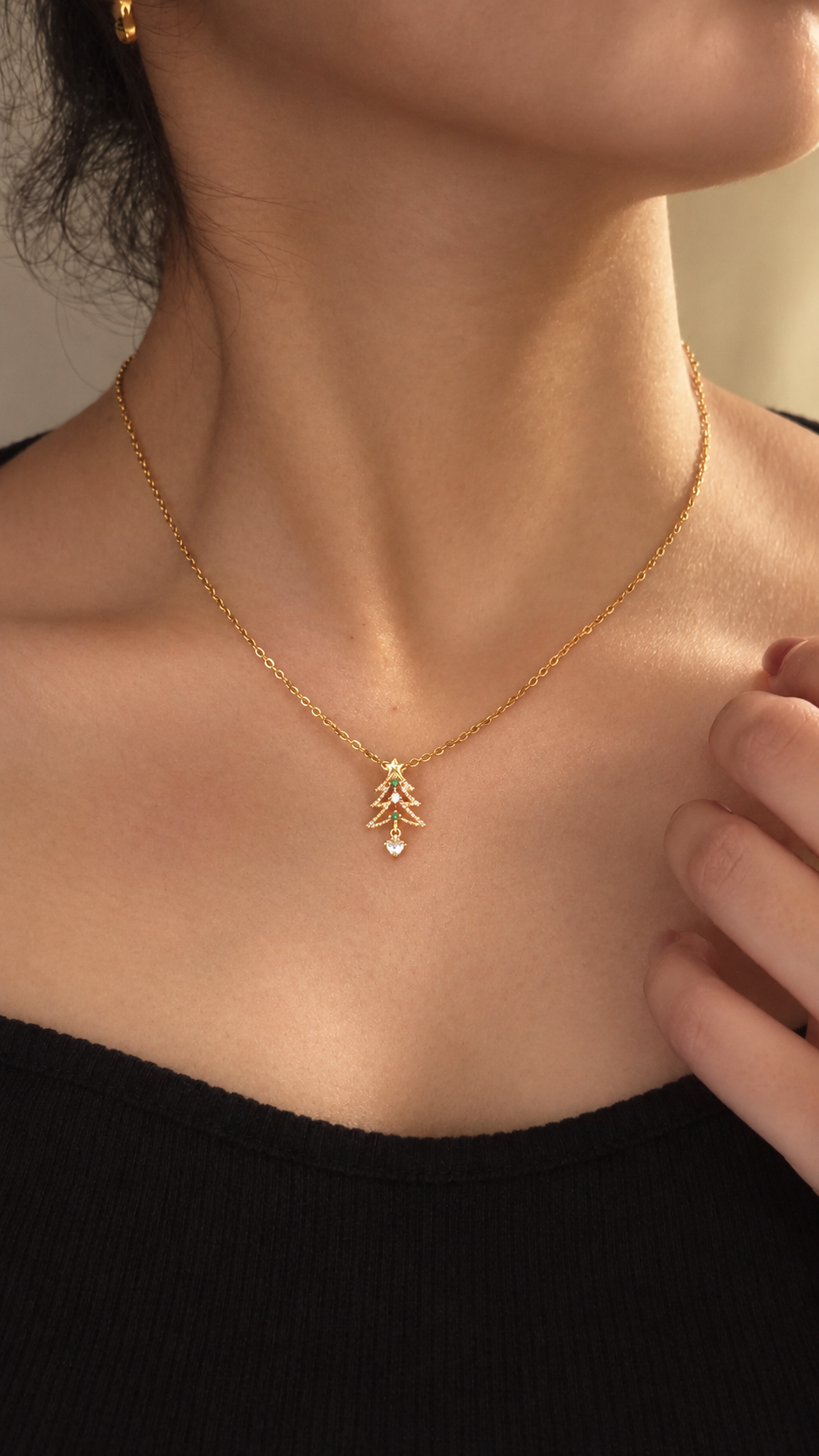 Christmas Gold Pendent Necklace