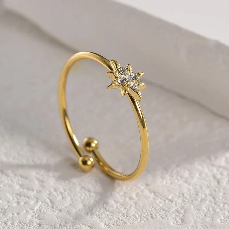 Star Ring